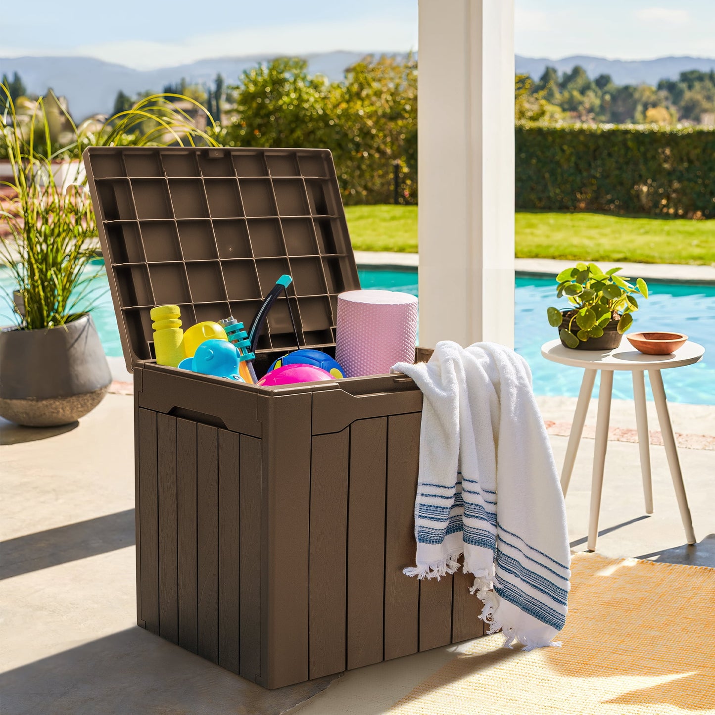 31 Gallon Outdoor Deck Box In Resin with Seat, Light Coffee